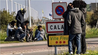 © RFI | Migrants à Calais en France.