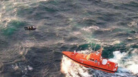 Huit personnes sont mortes dans le naufrage d'une embarcation au large d'Almeria, en Espagne. La Garde civile a pu secourir trois rescapés. Crédit : Heroes del Mar/Facebook