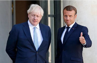 Emmanuel Macron recevant Boris Johnson au Palais de l'Elysée (22 août 2019)• Crédits : Chesnot - Getty