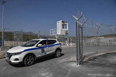 Le camp sécurisé pour migrants sur l’île de Samos (Grèce), le 18 septembre 2021. LOUISA GOULIAMAKI / AFP