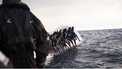 Parmi les rescapés se trouvent des femmes enceintes et des enfants. Image d'illustration. Crédit : Sea-Watch