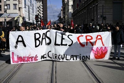 Manifestation contre les centres de rétention administrative et la loi immigration portée par le ministre de l’intérieur, Gérald Darmanin, à Lyon, le 18 février 2023. NORBERT GRISAY / PHOTOPQR/LE PROGRES/MAXPPP