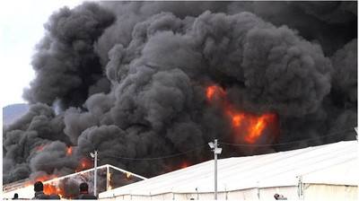 Un incendie a complètement détruit le camp de Lipa, en Bosnie. Crédit : Reuters