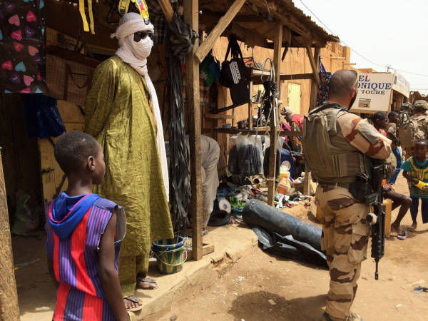 La politique africaine de lEurope se militarise 2